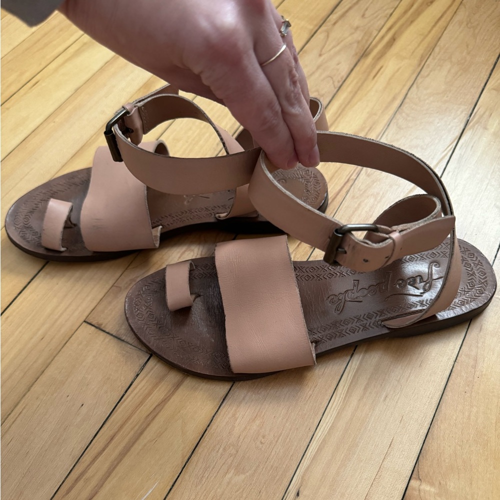 Free People Sandals - Picture 2 of 8